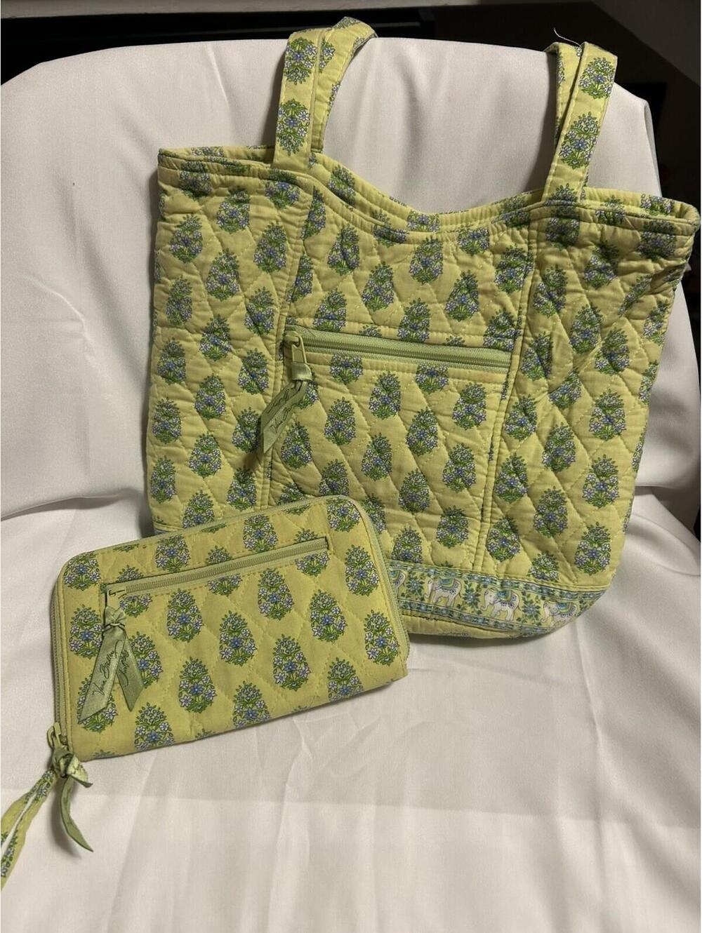 Vera Bradley Retired Citrus Green Elephant Purse Floral Bucket Tote and Wallet